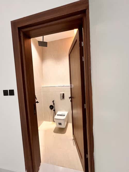 6 bedroom villa in Al Mahdiyyah