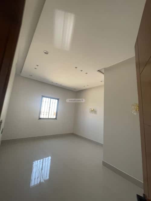 شقة ب 5 غرف طويق، المزاحمية