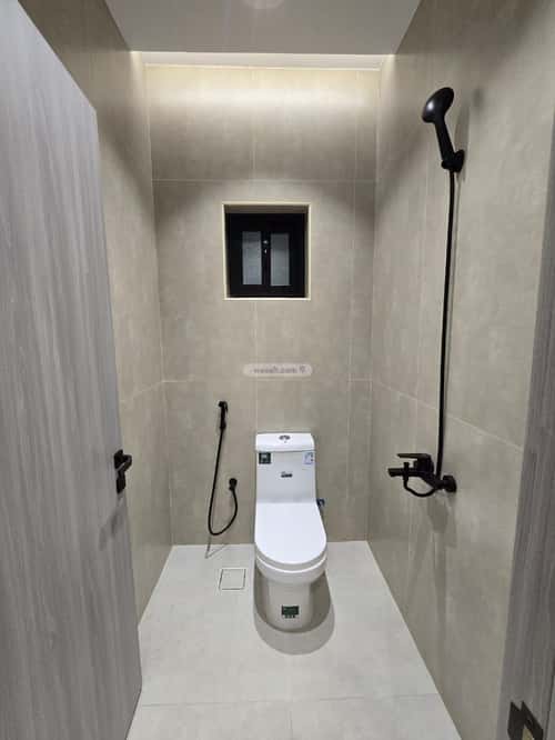 Apartment with 3 Bedrooms Al Nuzha, North Jeddah, Jeddah