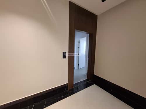 Apartment with 4 Bedrooms Al-Yarmuk, East Riyadh, Riyadh