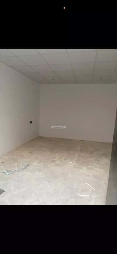 عمارة 3000 متر مربع واجهة شمالية الرمال، شرق الرياض، الرياض