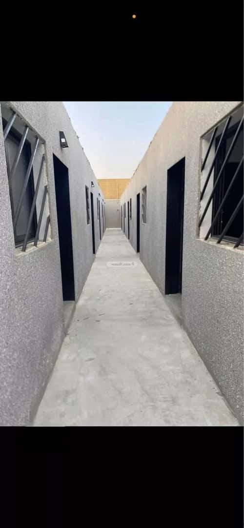 عمارة 3000 متر مربع واجهة شمالية الرمال، شرق الرياض، الرياض