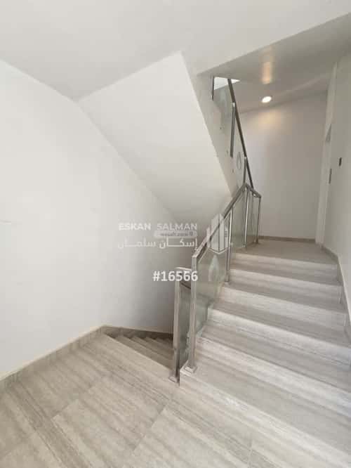 Floor 221.43 SQM with 5 Bedrooms Al Marjan, East Riyadh, Riyadh