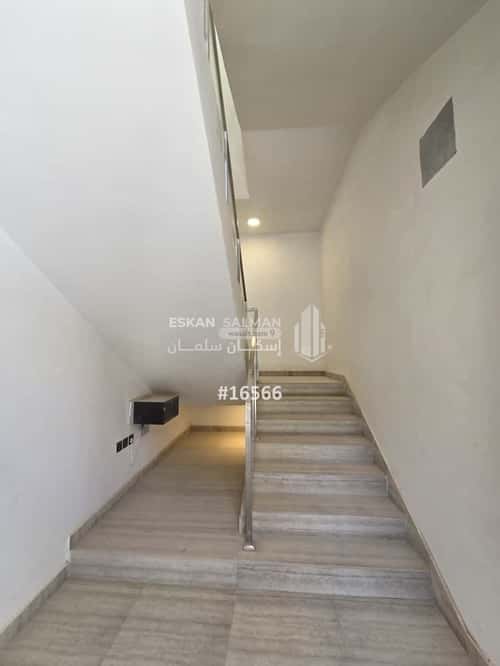 دور 221.43 متر مربع ب 5 غرف المرجان، شرق الرياض، الرياض