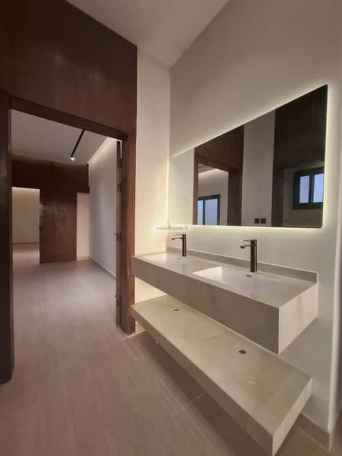 Floor 173.76 SQM with 5 Bedrooms Al Rahmanyah, East Jeddah, Jeddah