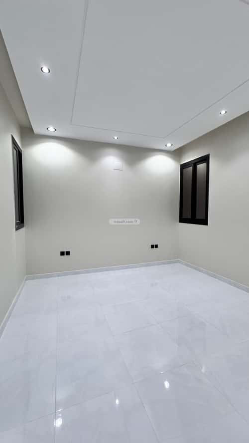 Floor 339.98 SQM with 8 Bedrooms Al Ghadeer, Abha