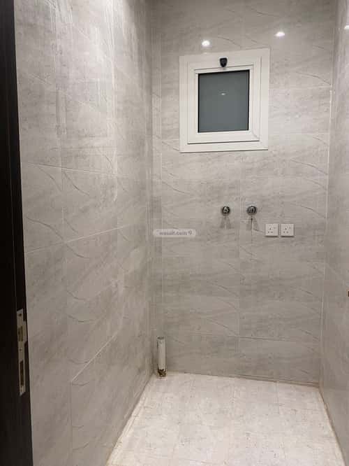 Apartment with 6 Bedrooms Al-Musayyif, Tbwk