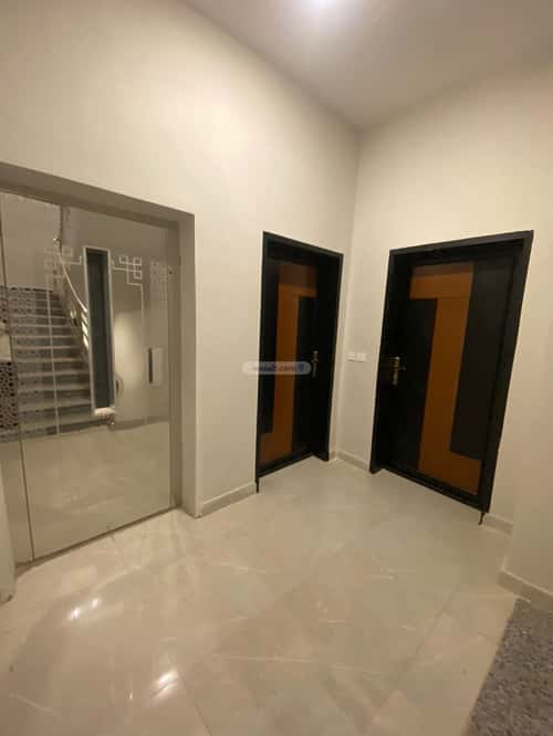 Apartment with 6 Bedrooms Al-Musayyif, Tbwk