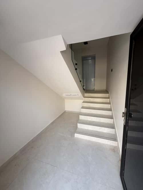 Apartment 193 SQM with 5 Bedrooms Al-Janadriyah, East Riyadh, Riyadh