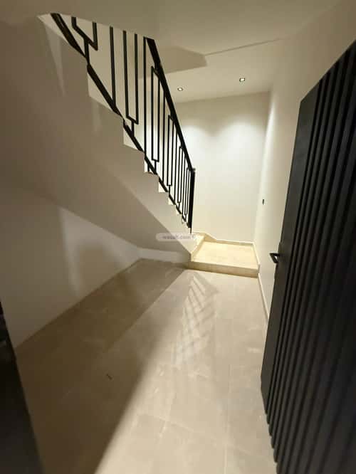 6 bedroom floor in Al Bayan