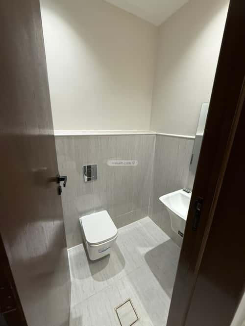 Floor 69.86 SQM with 4 Bedrooms Al Bayan, East Riyadh, Riyadh