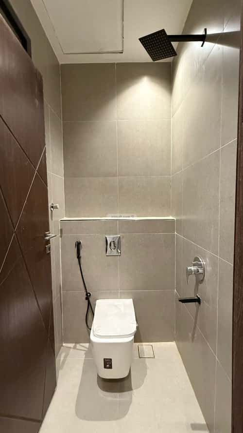 Villa 193.78 SQM Facing South with 3 Bedrooms Al-Janadriyah, East Riyadh, Riyadh