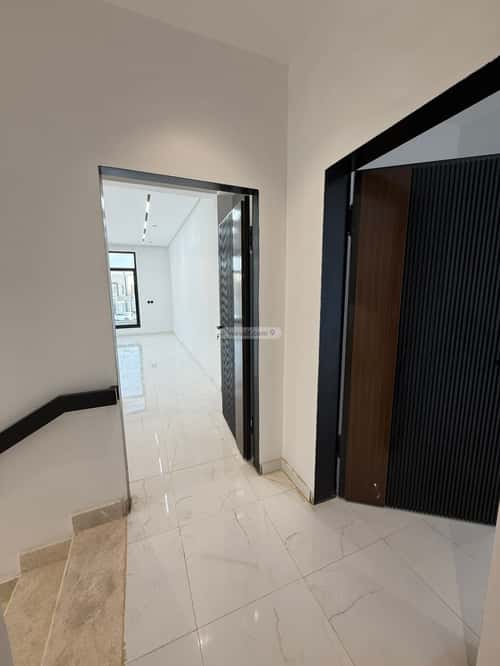 دور 208.53 متر مربع ب 5 غرف الجنادرية، شرق الرياض، الرياض