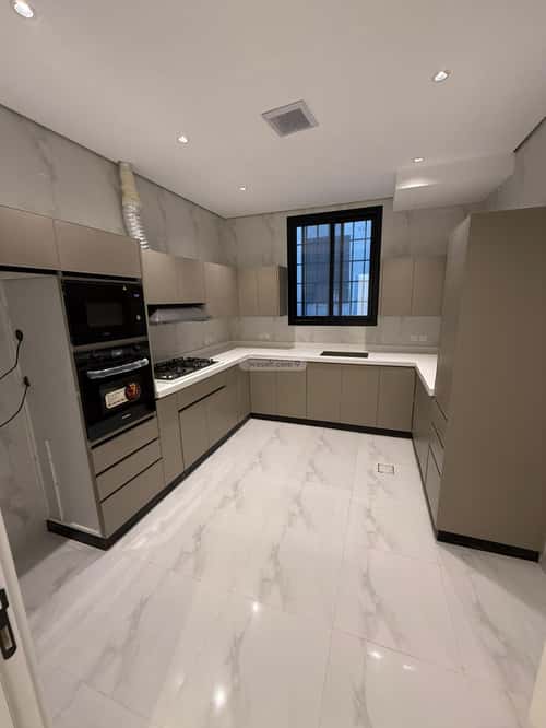 Floor with 6 Bedrooms Ar-Rimal, East Riyadh, Riyadh