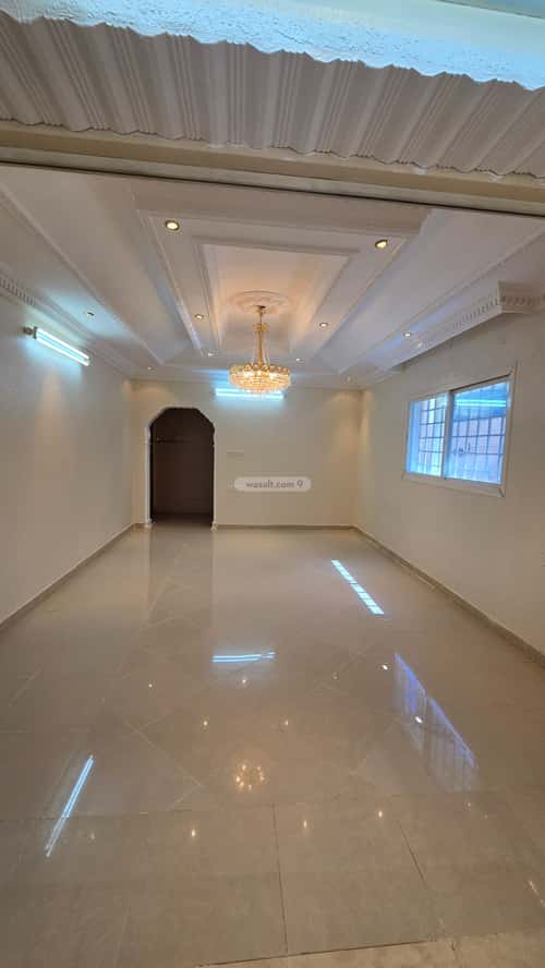 شقة ب 5 غرف القيم الأعلى، الطائف