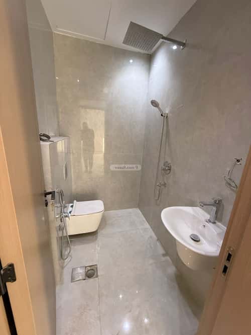 دور ب 4 غرف الرمال، شرق الرياض، الرياض