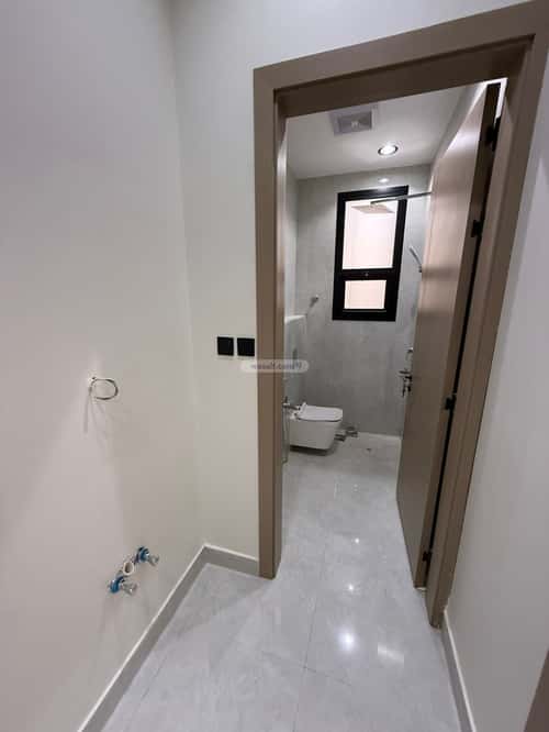 Floor with 4 Bedrooms Ar-Rimal, East Riyadh, Riyadh