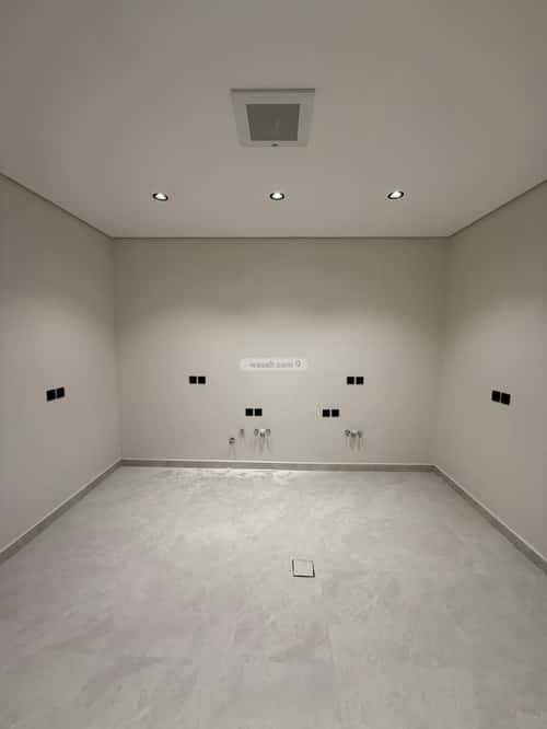 شقة ب 5 غرف الجنادرية، شرق الرياض، الرياض