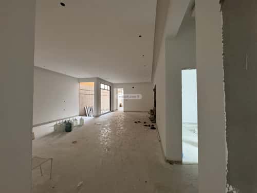 Floor 237 SQM with 3 bedrooms الملك فيصل، شرق الرياض، الرياض