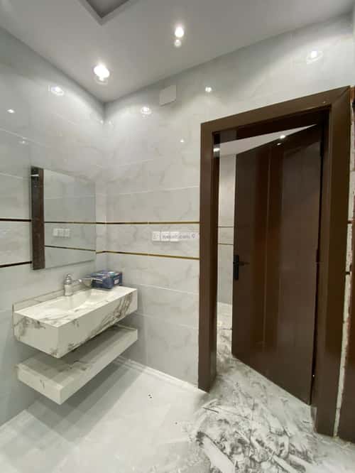 فيلا 350.37 متر مربع شرقية على شارع 20م العكيشية، مكة المكرمة