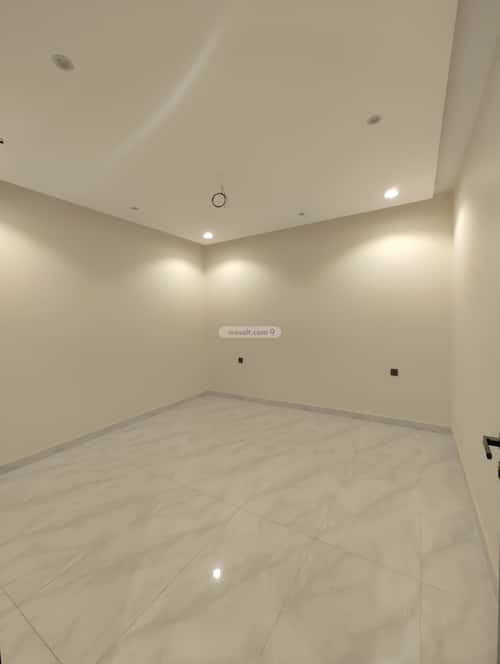 Villa 332.24 SQM Facing South on 15m Width Street Al Rahmanyah, East Jeddah, Jeddah