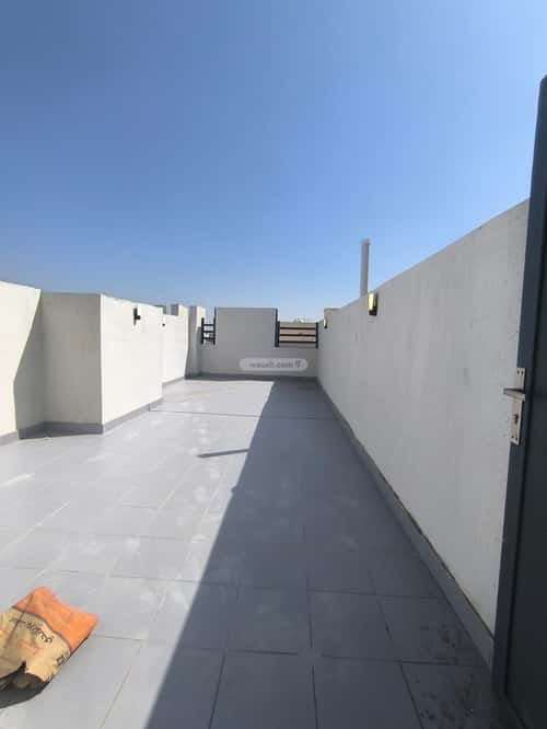 Villa 287.9 SQM Facing East on 15m Width Street Al Rahmanyah, East Jeddah, Jeddah