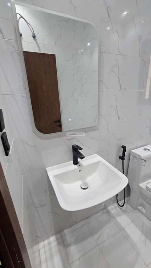 Villa 326.25 SQM Facing East on 15m Width Street Al Salyhyah, East Jeddah, Jeddah