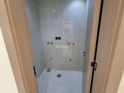 Floor 163.64 SQM with 4 Bedrooms Ar-Rimal, East Riyadh, Riyadh