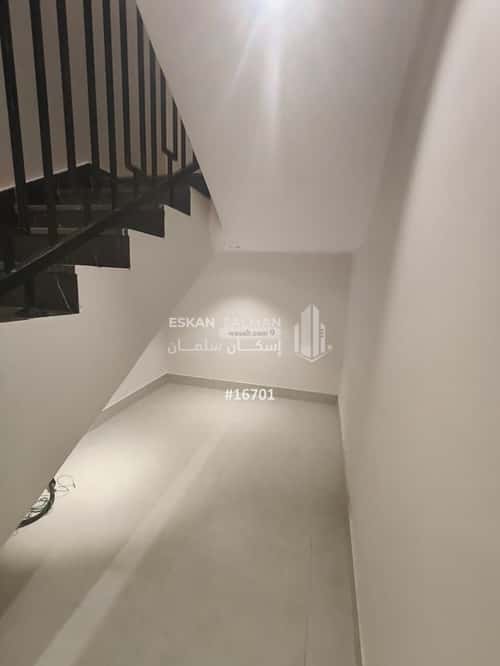 شقة ب 8 غرف الوسام، شرق الرياض، الرياض