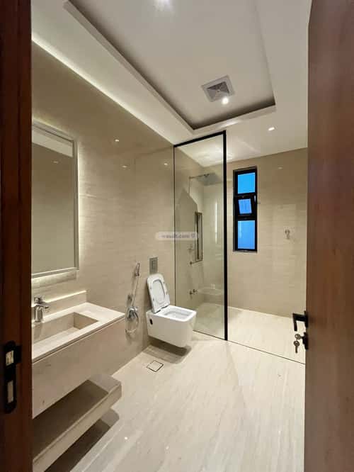 6 bedroom villa in Al Mahdiyyah