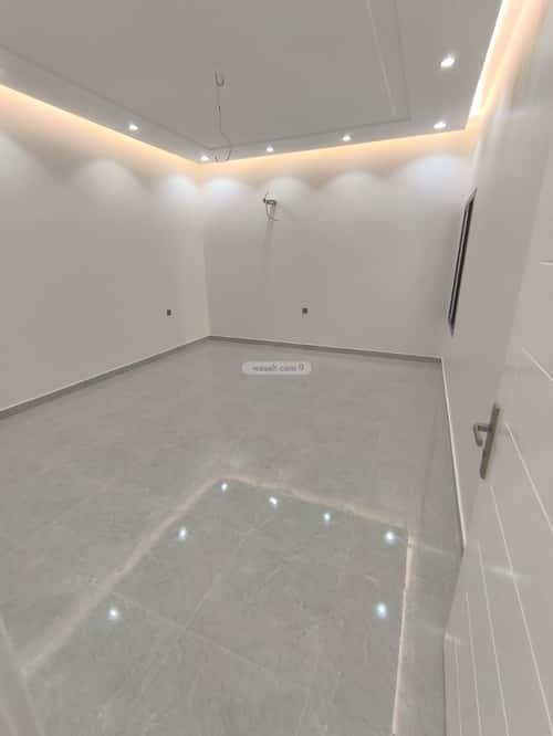 Villa 332 SQM Facing South on 15m Width Street Al Rahmanyah, East Jeddah, Jeddah