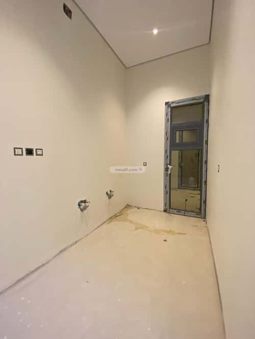 4 bedroom villa in Al Mahdiyyah