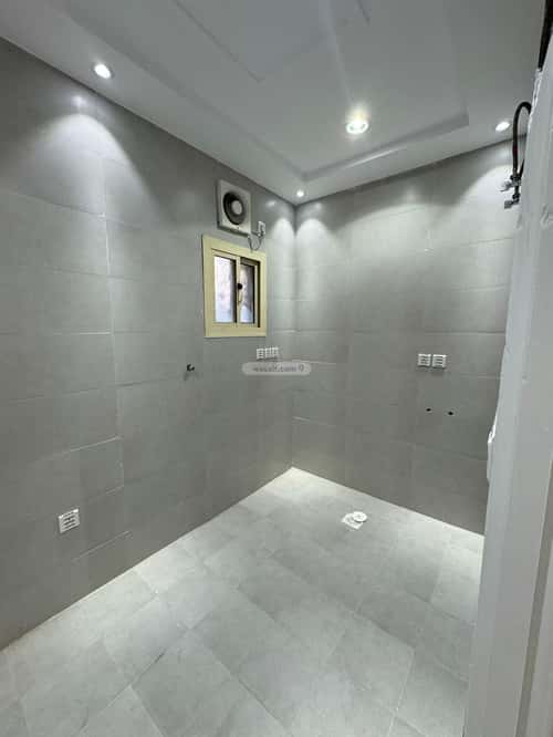 Building 578.12 SQM Facing East Al-Riyadh, North Jeddah, Jeddah