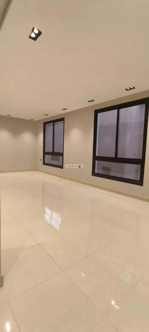 Floor 142 SQM with 3 bedrooms اليرموك، شرق الرياض، الرياض