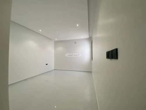 4 bedroom floor in Al Khaleej