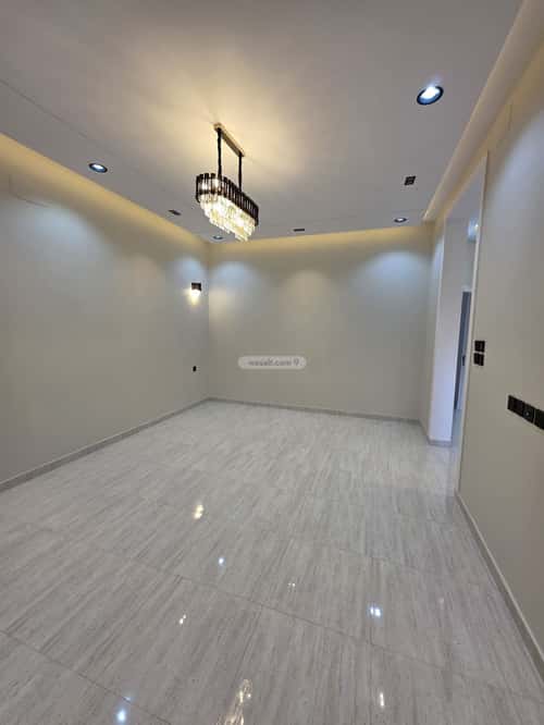 Floor with 8 Bedrooms Al-Yarmouk, Khamis Mushait