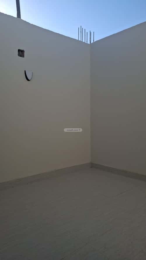 Floor 81.04 SQM with 3 Bedrooms Al-Janadriyah, East Riyadh, Riyadh