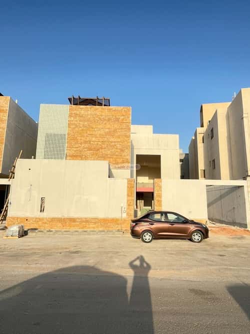Villa 356.22 SQM Facing North East on 25m Width Street Al-Mahdiyah, West Riyadh, Riyadh