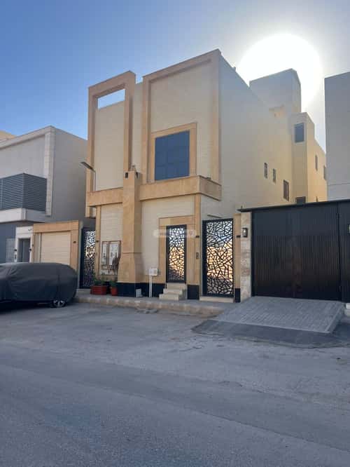 Apartment 300 SQM with 3 Bedrooms Ar-Rimal, East Riyadh, Riyadh
