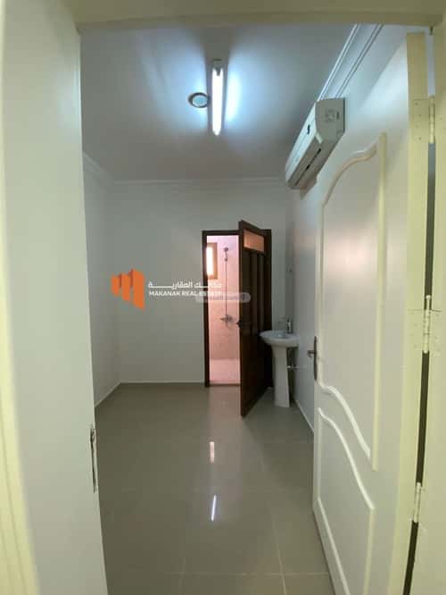 دور 209.39 متر مربع ب 3 غرف الزهور، الدمام