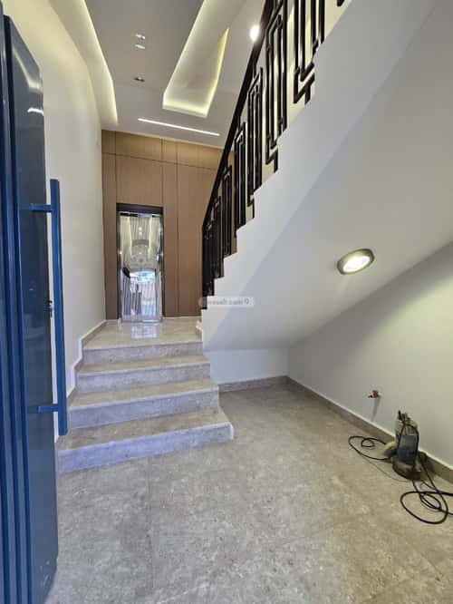 Apartment with 6 Bedrooms Al Zahoor, Abha