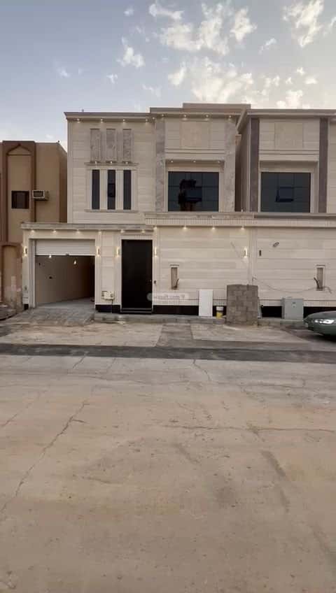 Villa 200 SQM Facing East on 15m Width Street West Al-Oraija, West Riyadh, Riyadh