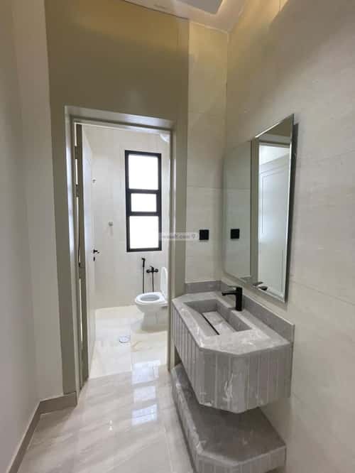 Floor 195.13 SQM with 4 Bedrooms Al-Janadriyah, East Riyadh, Riyadh