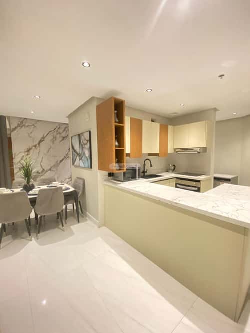 شقة ب 5 غرف الحمراء، الخبر