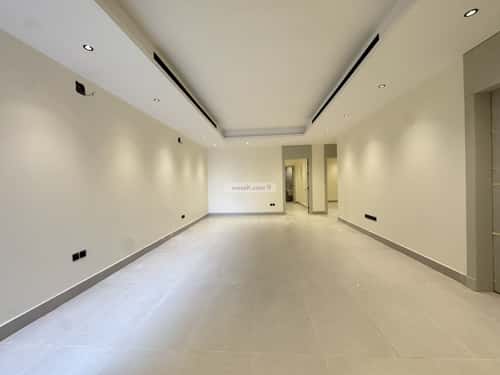 Floor with 5 Bedrooms Al-Khaleej, East Riyadh, Riyadh