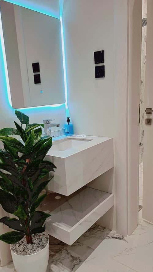 استراحة 375 متر مربع شرقية على شارع 15م جبارة، بريدة