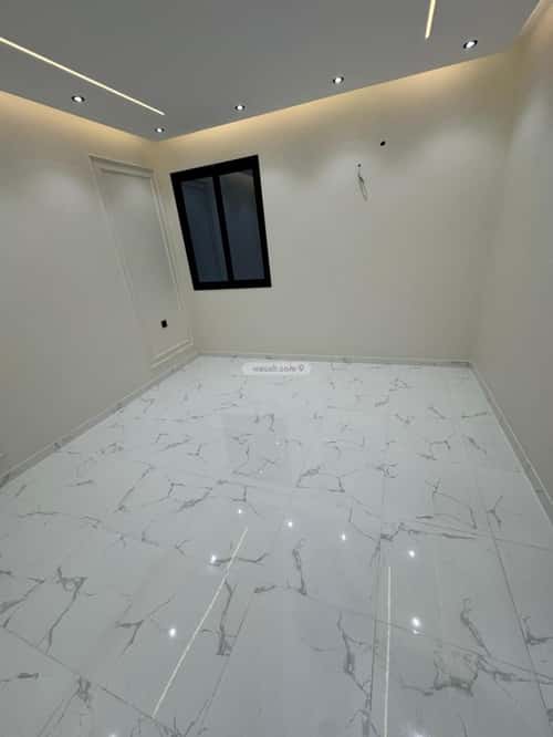 Villa 310.86 SQM Facing North on 10m Width Street Rayyadh, Alttayif