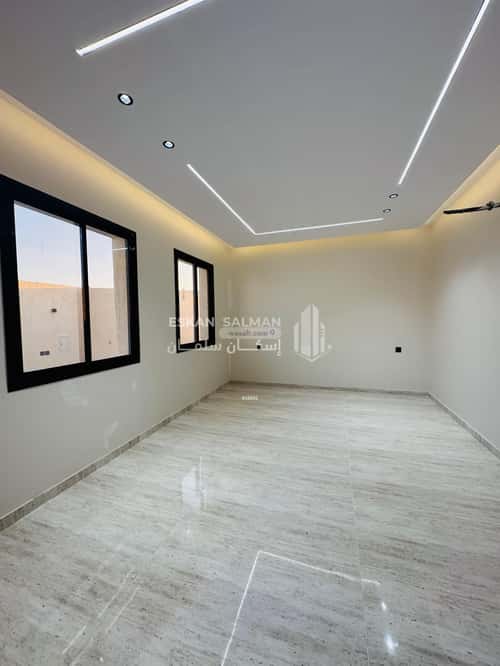 فيلا 300.23 متر مربع شمالية غربية على شارع 15م العرفاء الغربية، الطائف