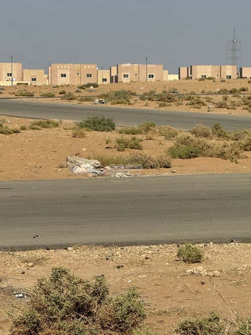 أرض 425 متر مربع جنوبية شرقية على شارع 15م الشقة، بريدة