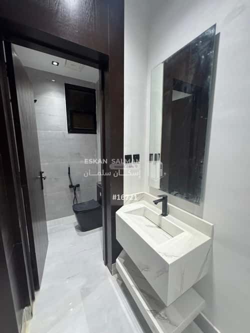 Apartment with 4 Bedrooms Al- Nadwah, East Riyadh, Riyadh